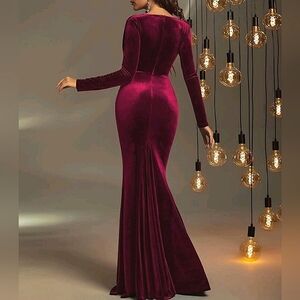 Women’s Burgundy Sleeveless Ruched Satin Mermaid Gown – Elegant Evening Maxi Dress main image 1